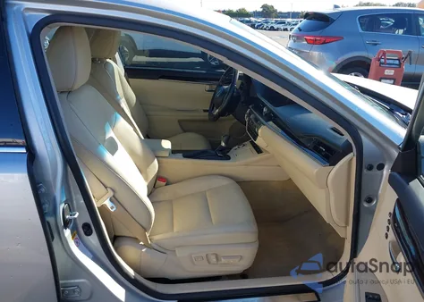 2016 Lexus Es 300H z USA, uszkodzony, nr VIN JTHBW1GG9G2118920